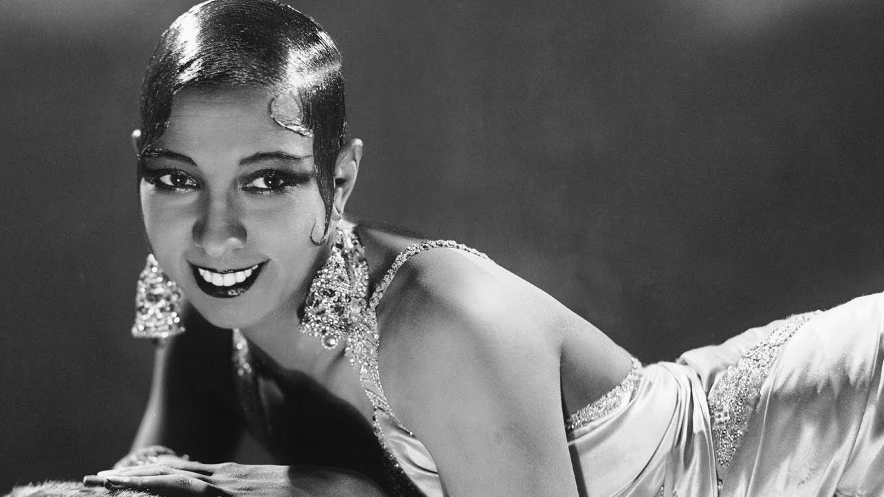 You are currently viewing Josephine Baker: A Journey from Vaudeville Entertainer to NAACP’s Woman of the Year